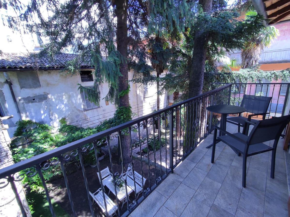 Iseolakerental - La Filandina Riva di Solto Exterior photo
